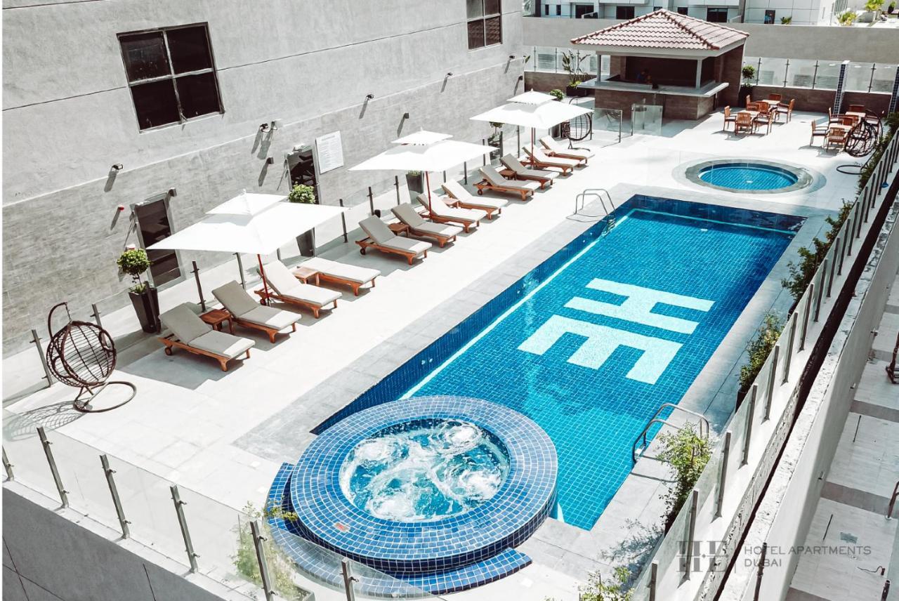 He Hotel Apartments Dubai Exteriör bild