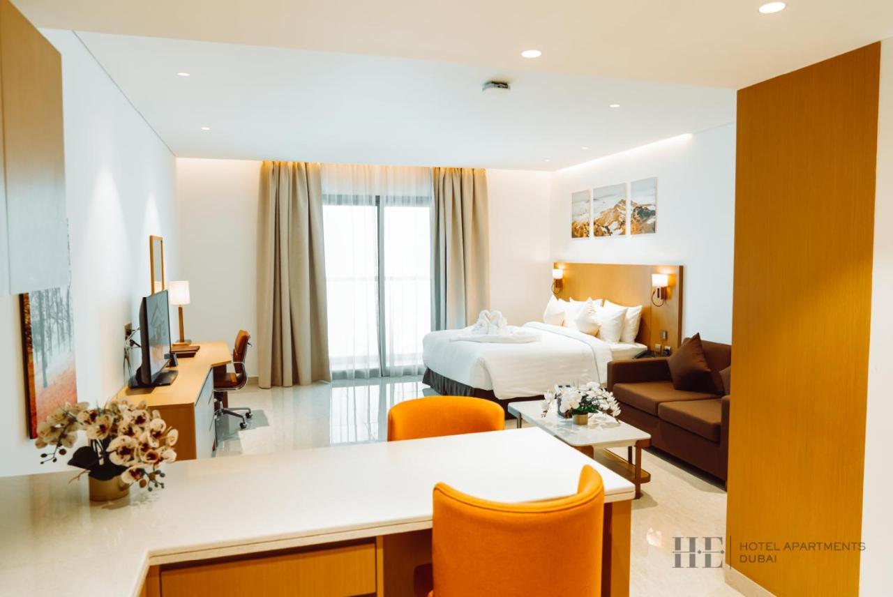 He Hotel Apartments Dubai Exteriör bild Deluxe Suite